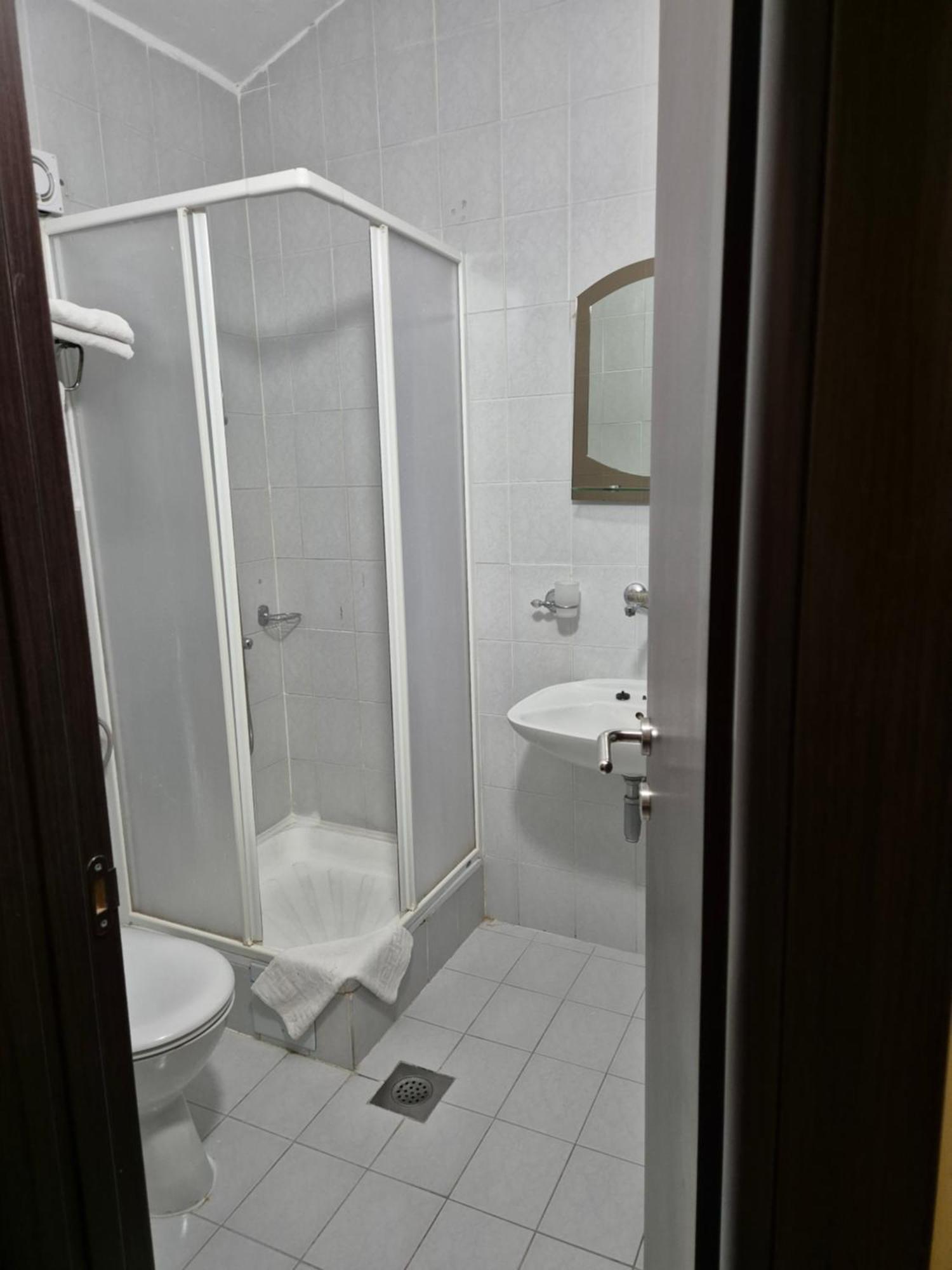 Mali Milocer Bay Accommodation Sveti Stefan Pokoj fotografie
