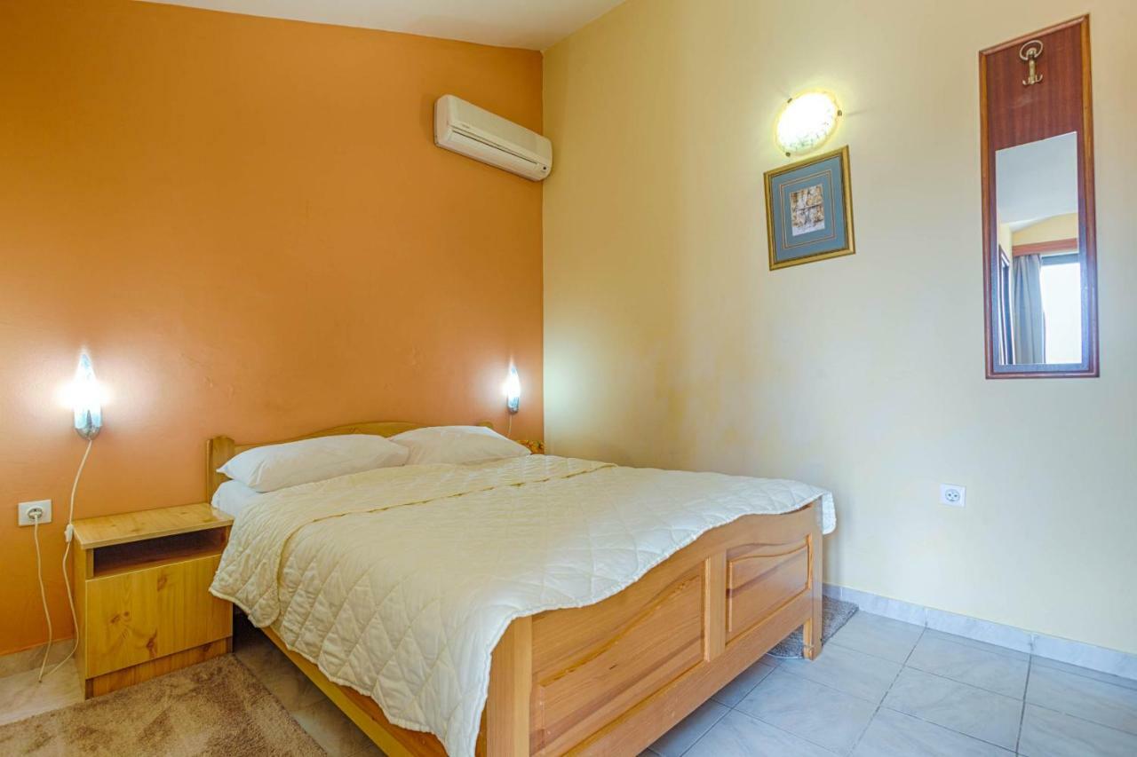 Mali Milocer Bay Accommodation Sveti Stefan Pokoj fotografie